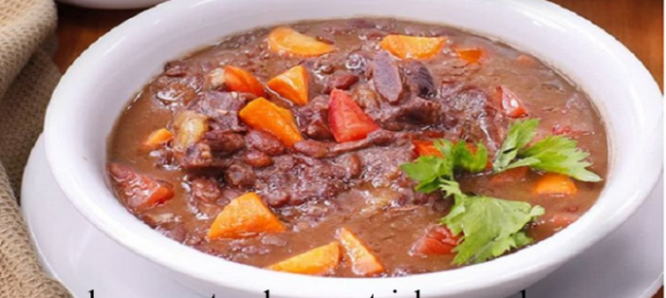 6 Makanan Khas Manado Yang Menggugah Selera